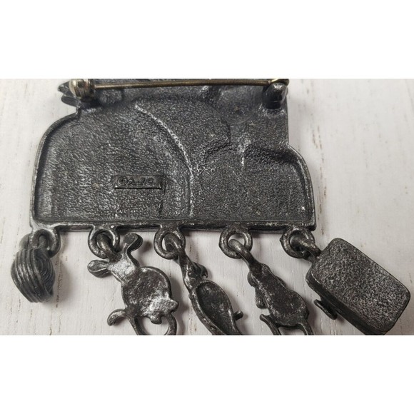 Vintage AJC Pewter Cat Brooch American Gothic Dangle Details Brooch Pin - Picture 9 of 10